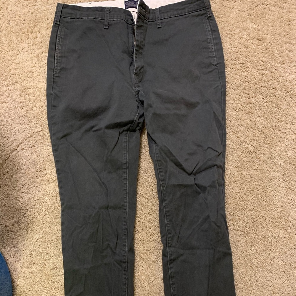 Levis khaki pants